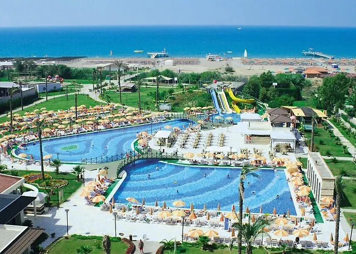 Sunis Elita Beach Resort Side